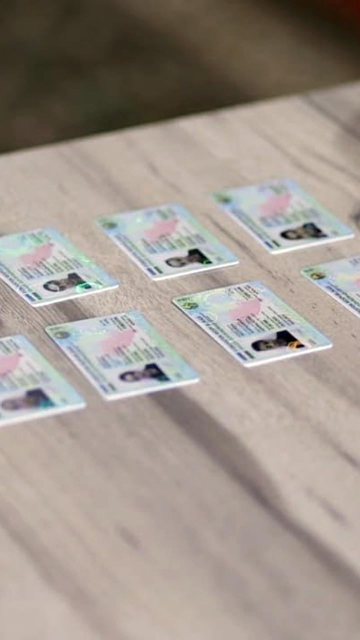 В Узбекистане ID карты теперь с электронной цифровой подписью