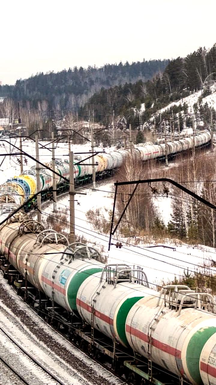 РЖД фиксирует рекордные продажи нефтепродуктов через электронную площадку в декабре 2025 года