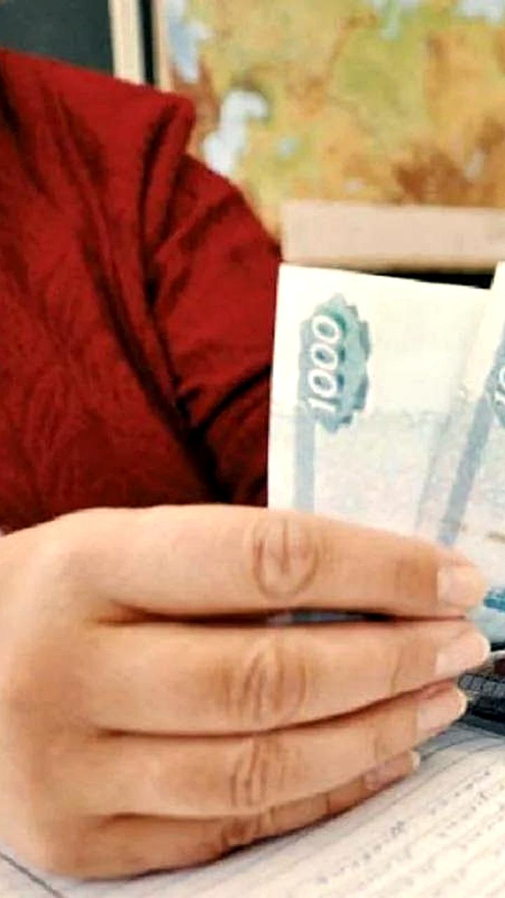 Средняя зарплата педагогов в Калужской области превышает 60 тысяч рублей, несмотря на жалобы учителей