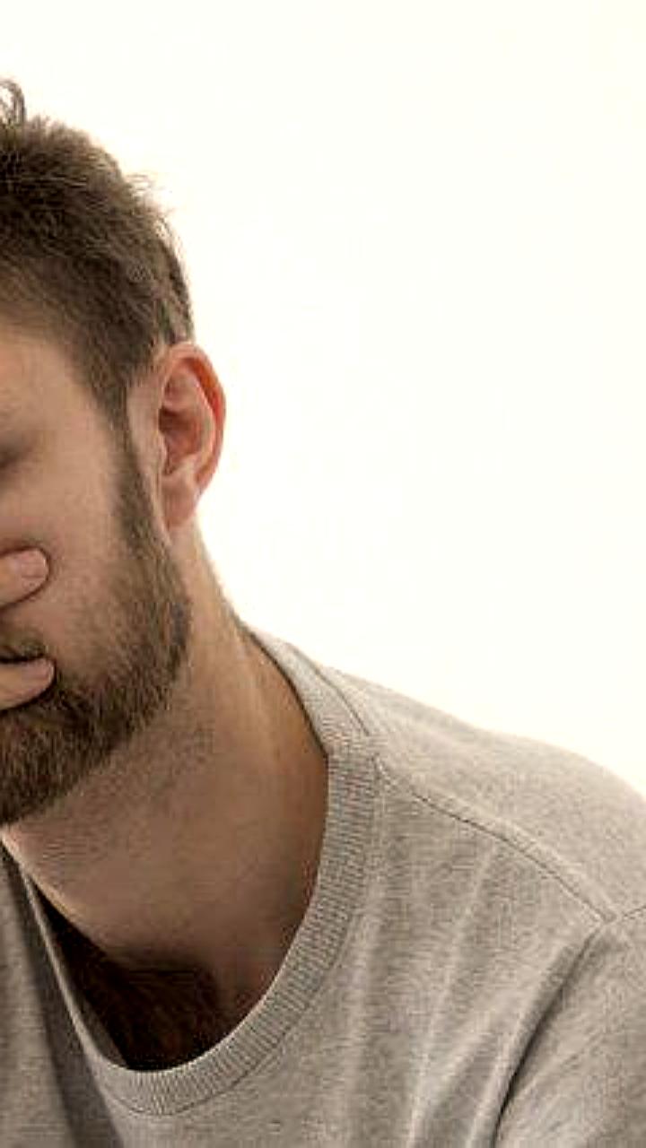 Врачи предупреждают о рисках, связанных с нерегулярным мытьем головы