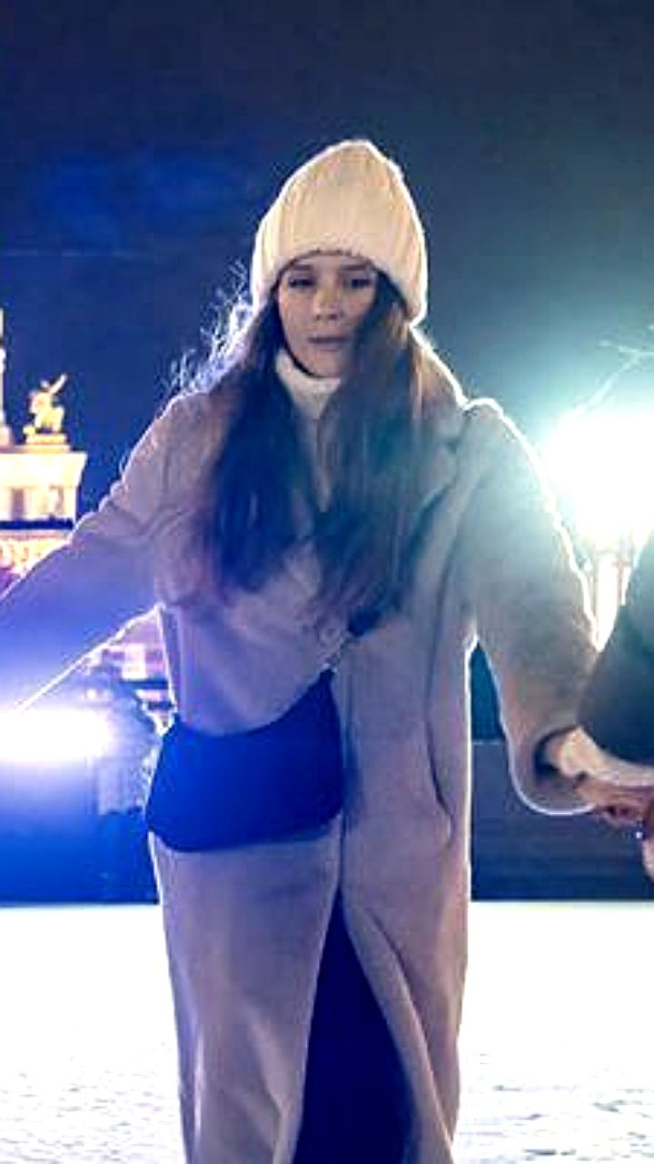 Неоновый бит: вечерняя программа на катке ВДНХ с мастер-классами и флешмобами