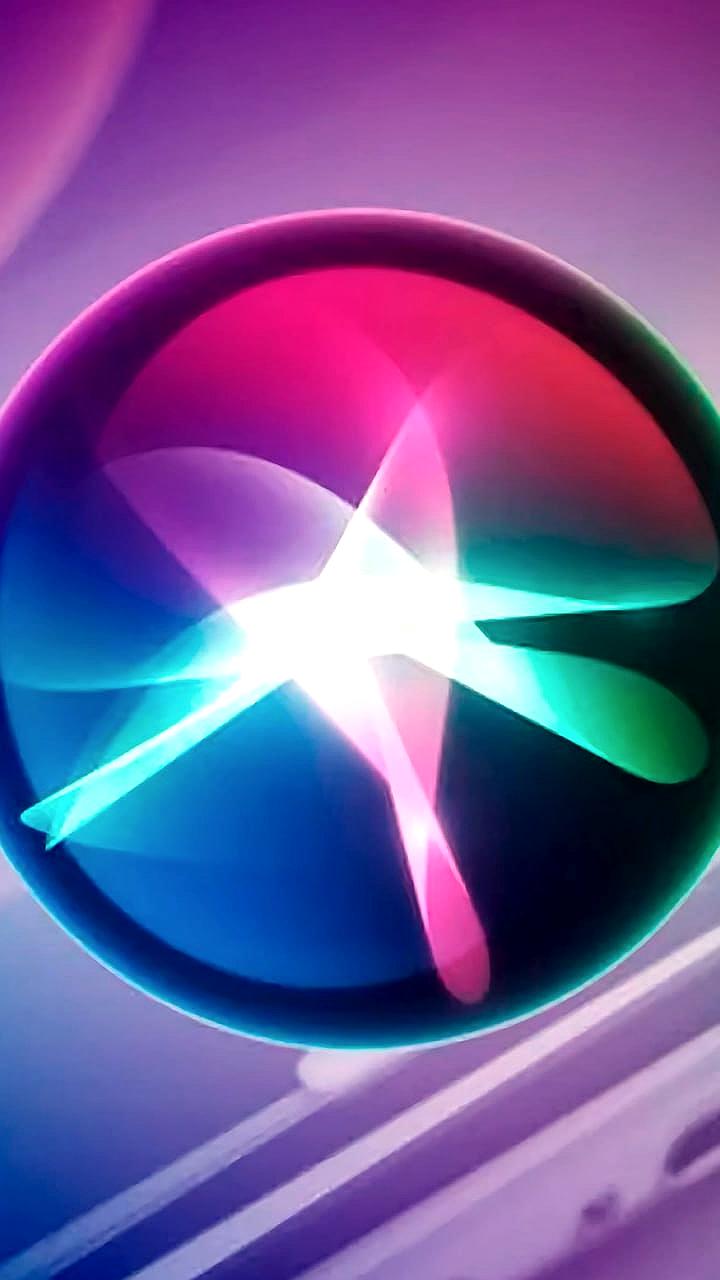 Apple обновляет Siri, превращая её в полноценного ИИ чат бота