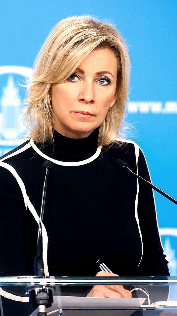 Лавров проведет рабочий завтрак с послами СНГ в Москве