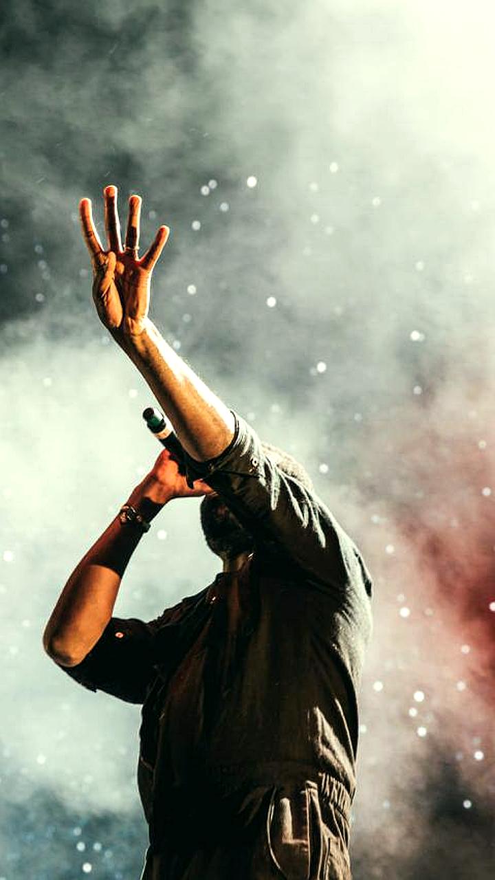 Популярность ИИ-треков на музыкальных стримингах растет