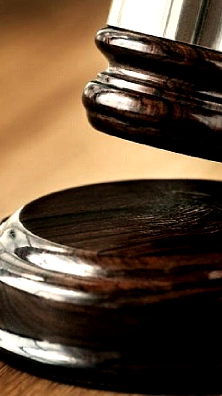 Судебные решения по ДТП: компенсации пострадавшим и родственникам погибших