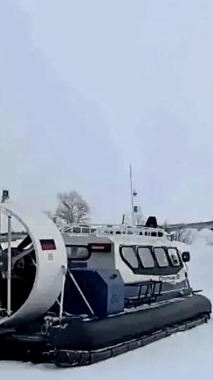 Судно на воздушной подушке запущено для перевозки жителей Николаевска на Амуре