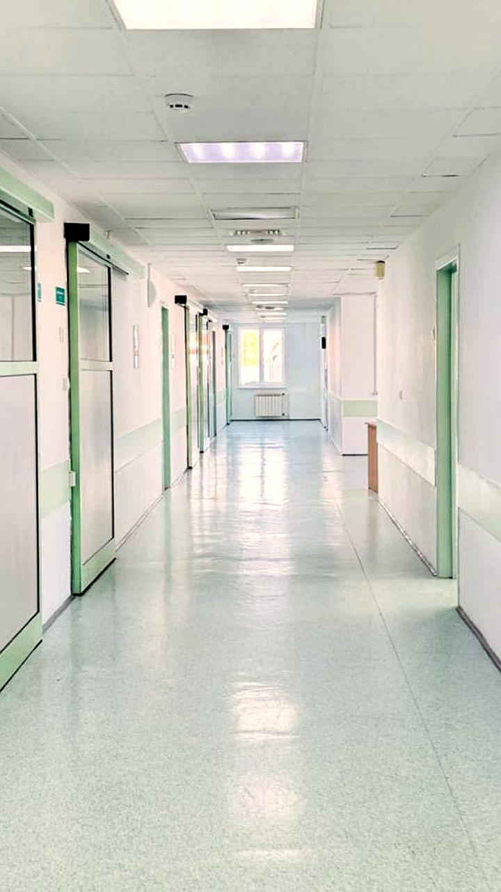 Врачи Бурятии успешно спасли 37-летнюю женщину с инфарктом кишечника