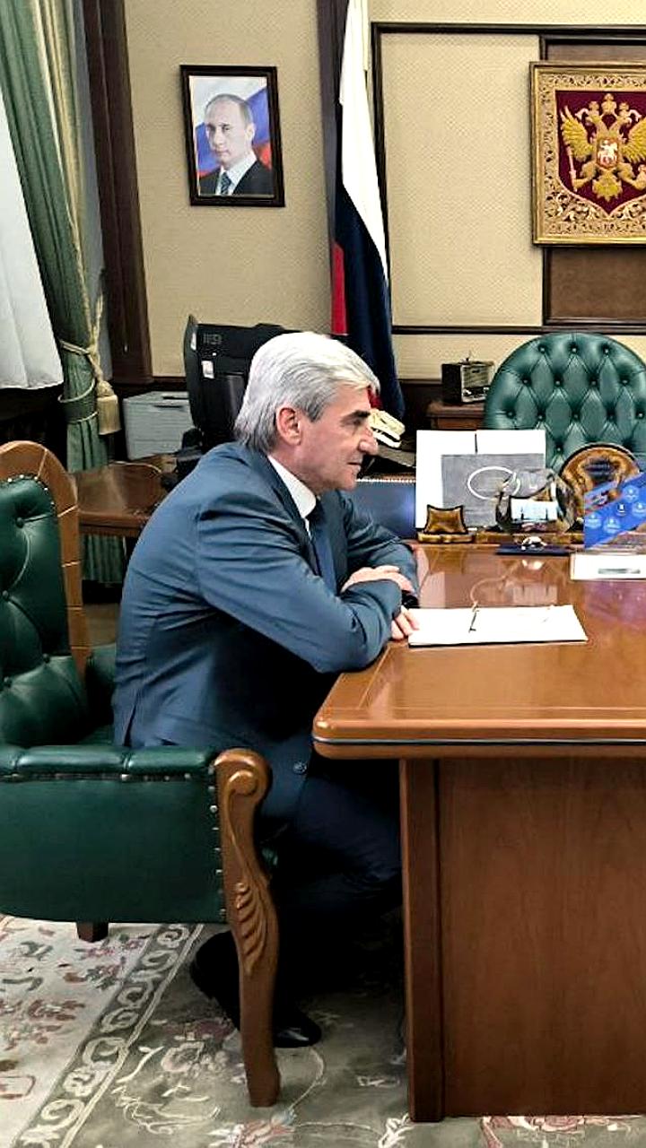 Обсуждение вопросов догазификации и строительных проектов в Дагестане