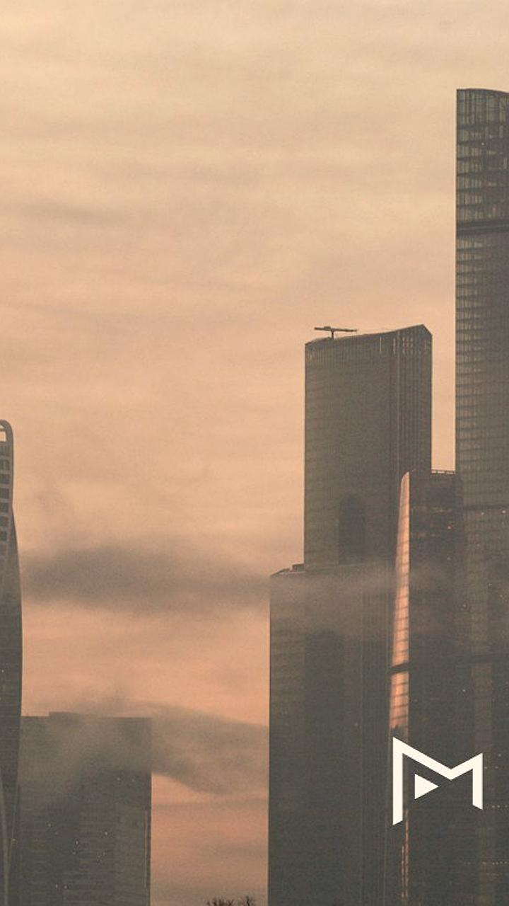 Москвичи смогут наблюдать световые столбы в выходные