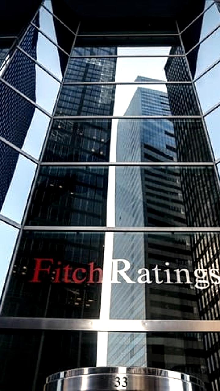 Fitch повысило прогноз по рейтингам Ардшинбанка и Турции до позитивного