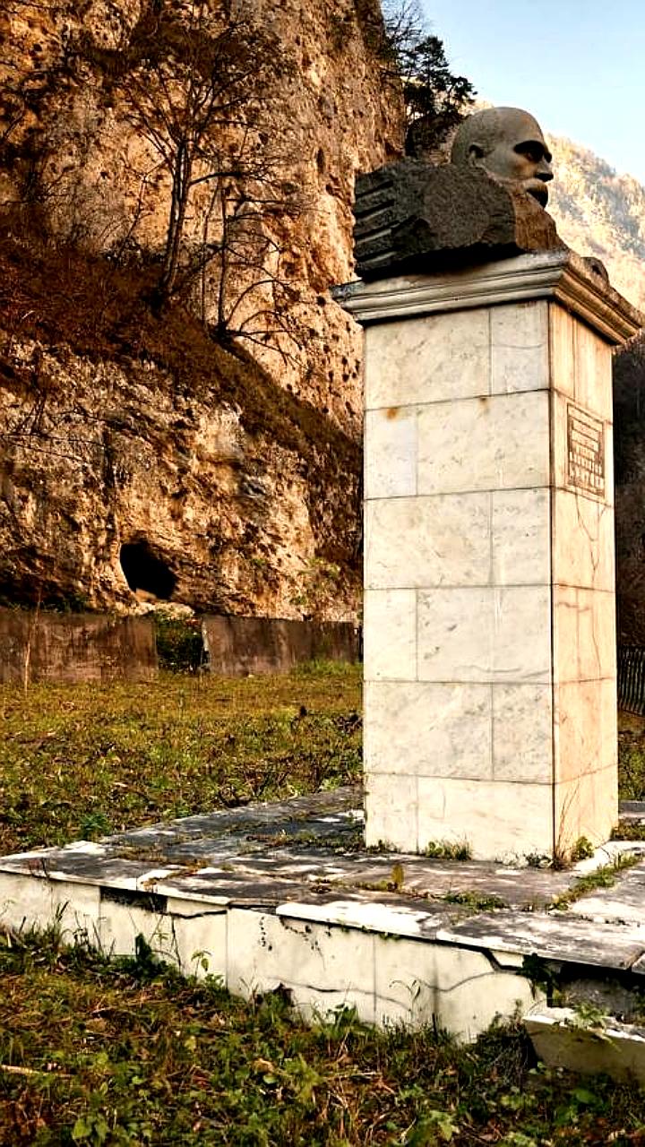 Северо Осетинский театр поддержит восстановление памятника Елбыздыко Бритаеву