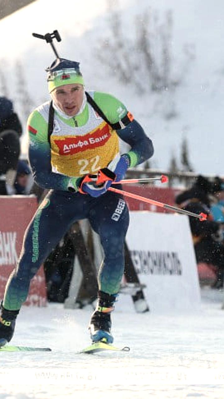 Старт мужского спринта в Раубичах: Андрей Гаврош открывает гонку, Антон Смольский выступает под 22 номером