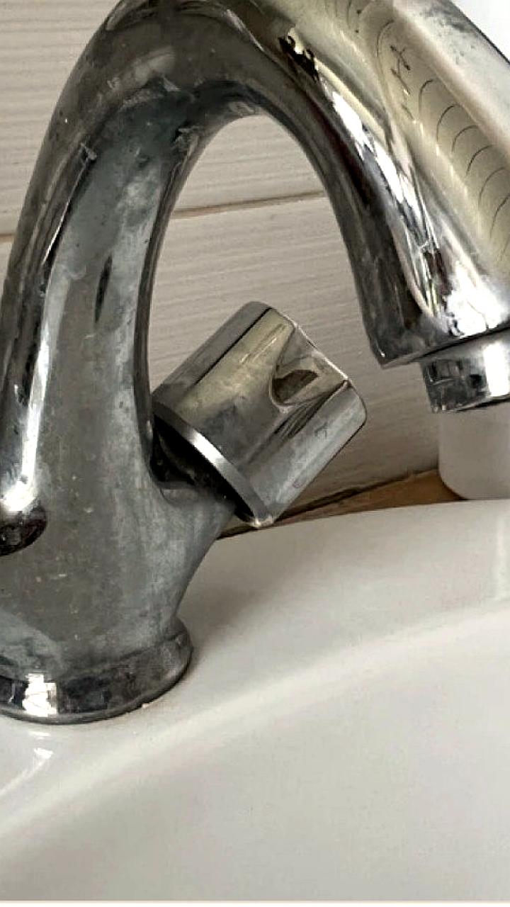 Специалисты обследуют водоснабжение в Железнодорожном районе после жалоб жителей