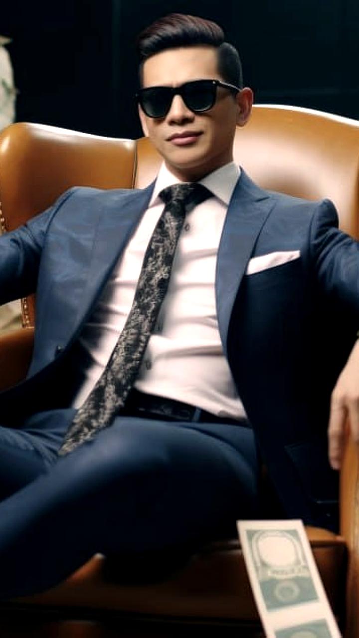 Медианная зарплата в финансовом секторе России достигла 75,8 тыс. рублей с лидерами среди комплаенс менеджеров