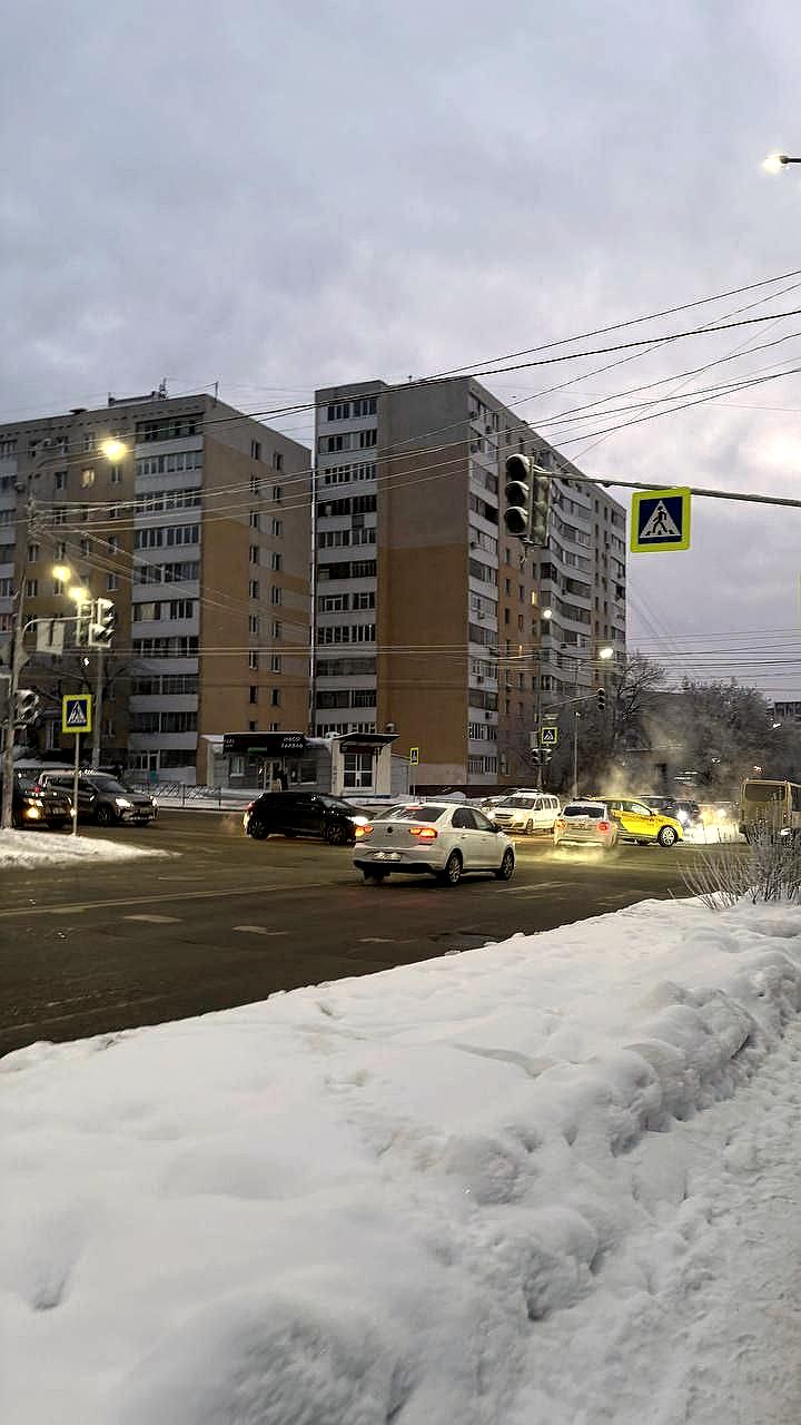 Ограничения движения и отключение светофоров в Симферополе и Севастополе