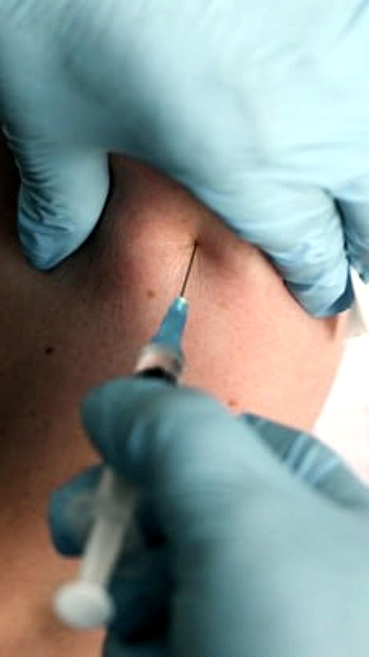 Минздрав обновил рекомендации по лечению гриппа и гепатита С