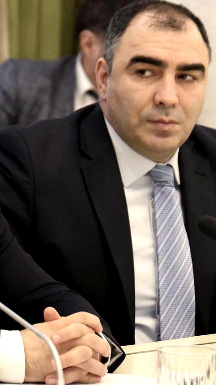 Сергей Меликов объявил Год единства для укрепления патриотизма и сплочения общества в Дагестане