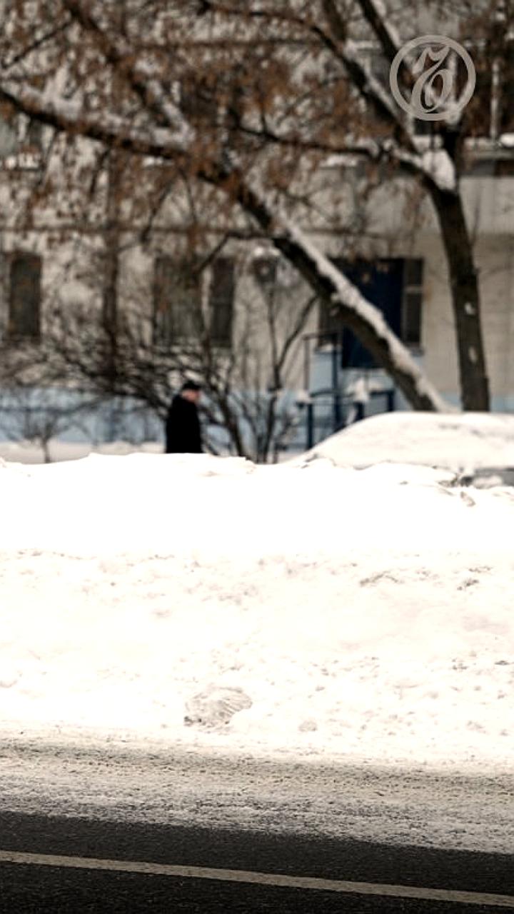 Снижение вакансий курьеров на полную ставку в России: переход к частичной занятости