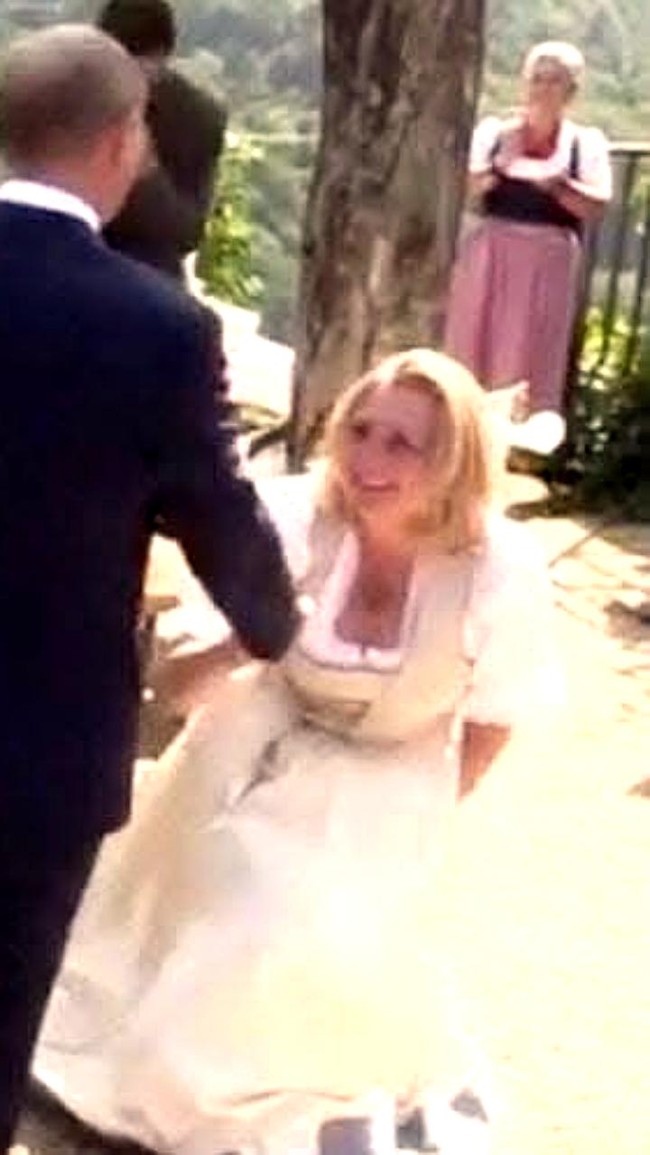 Австрийская партия NEOS инициировала лишение гражданства экс-министра Кнайсль за высказывания о соотечественниках