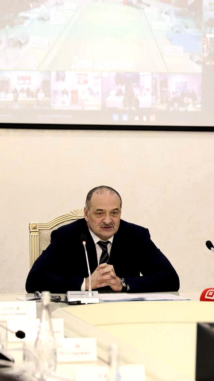 Сергей Меликов обсуждает развитие науки и образования в Дагестане