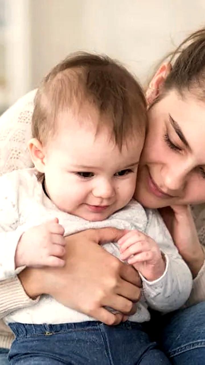 В Хабаровском крае введены новые выплаты для молодых матерей