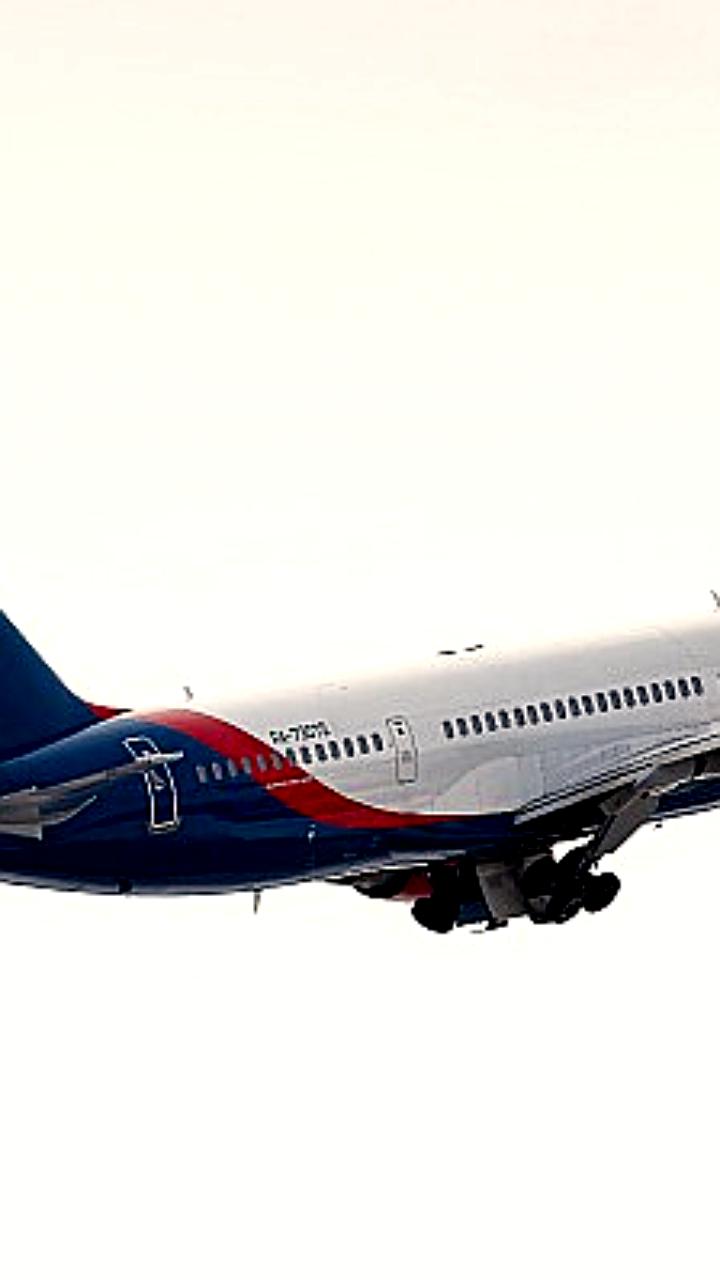 Boeing 757 рейса Нячанг-Иркутск успешно приземлился в Ханое после незапланированной посадки