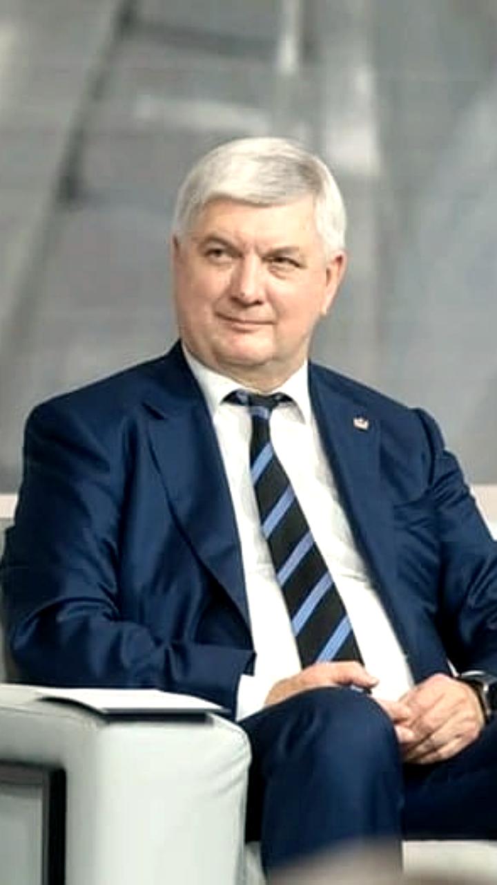 Губернаторы Сибири: Игорь Кобзев на подъеме, Александр Осипов теряет позиции в медиарейтинге