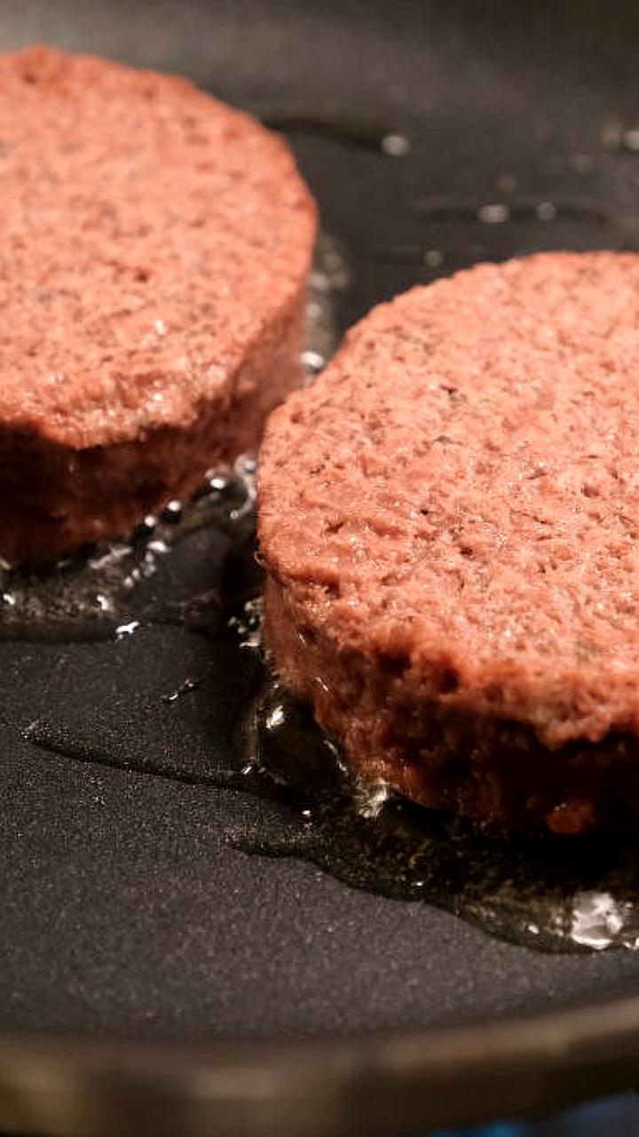 Роскачество выявило нарушения в качестве растительных котлет девяти марок