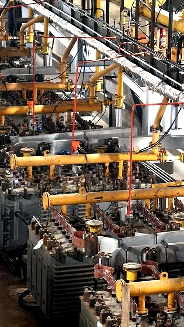 Сибирский химический комбинат запускает новые электролизеры для увеличения производства фтора