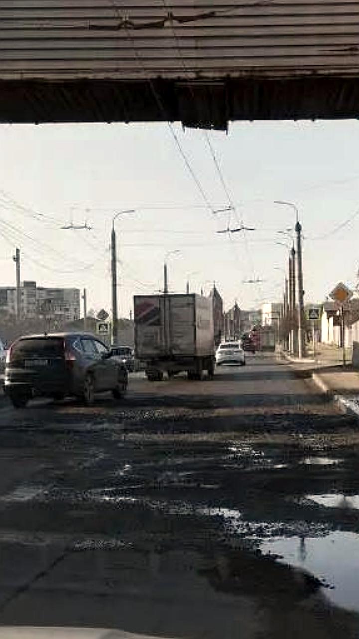 Ограничение движения на ул. Судостальская из-за работ по устранению утечки