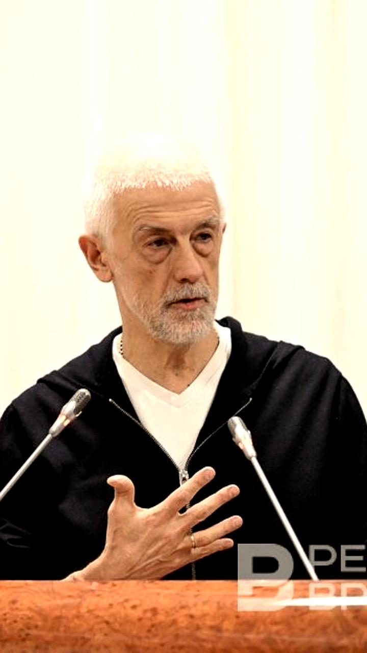 Министр культуры Рада Дзагоева обсудила оптимизацию культурных учреждений и планы на 2025 год