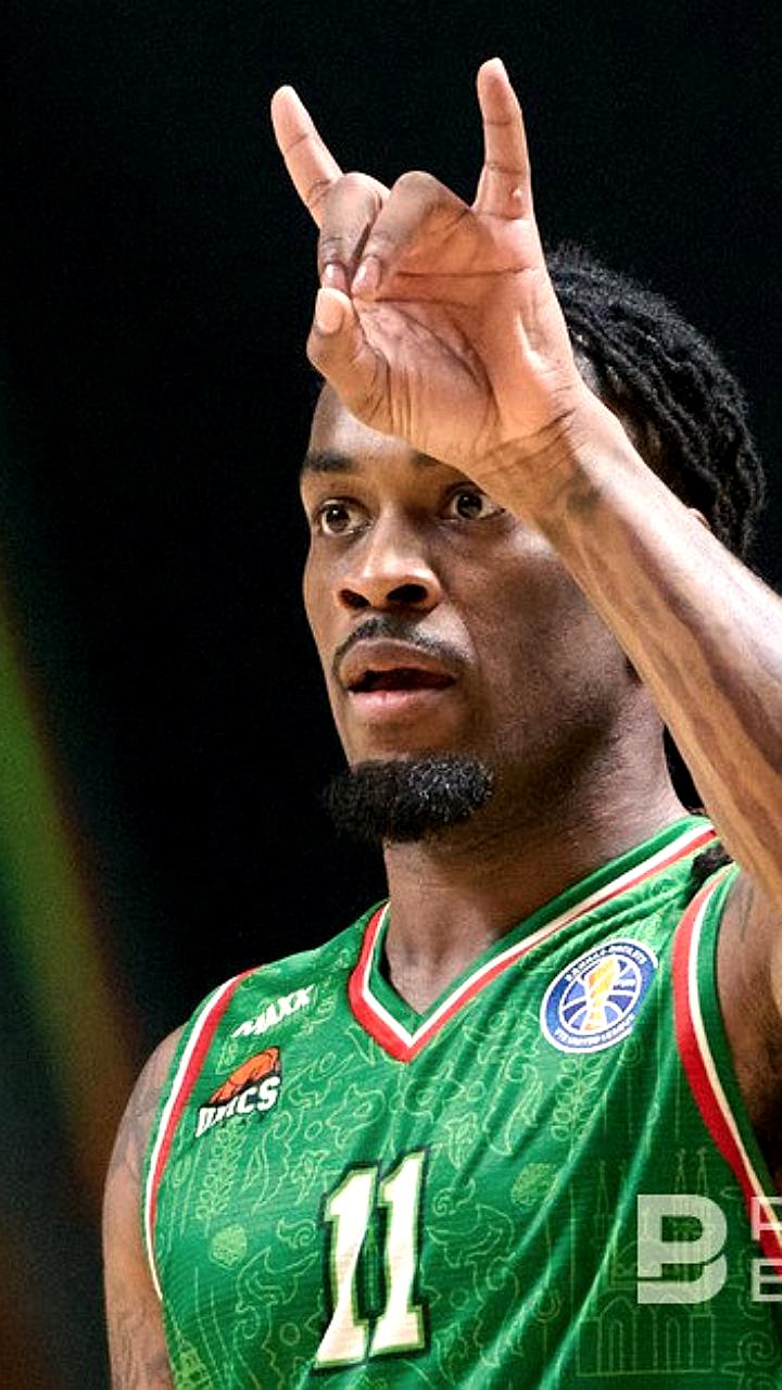 УНИКС одерживает победу над Игокеа в Winline Basket Cup благодаря Рэйнольдсу и Кулагину