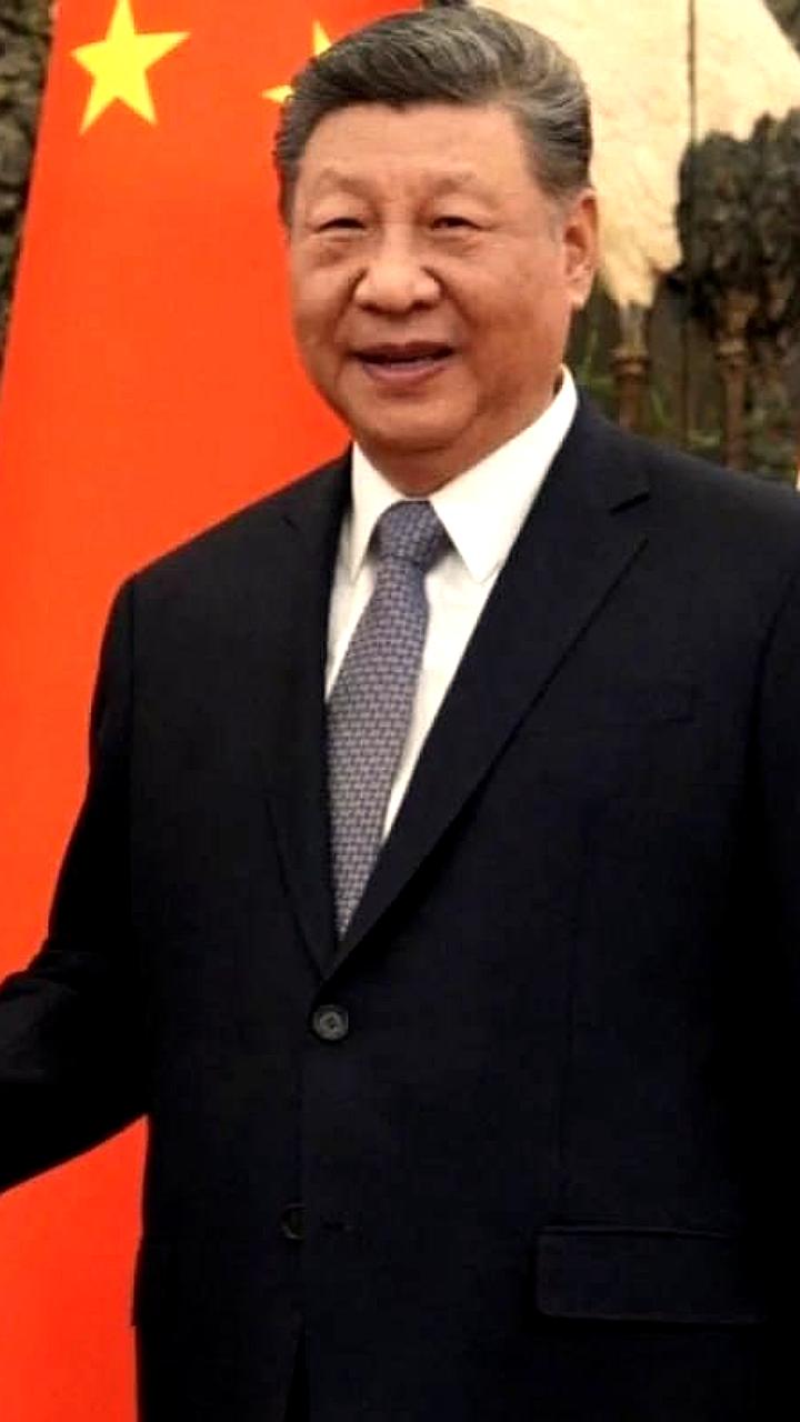 Си Цзиньпин и Кир Стармер обсудили футбол и укрепление отношений между Китаем и Великобританией