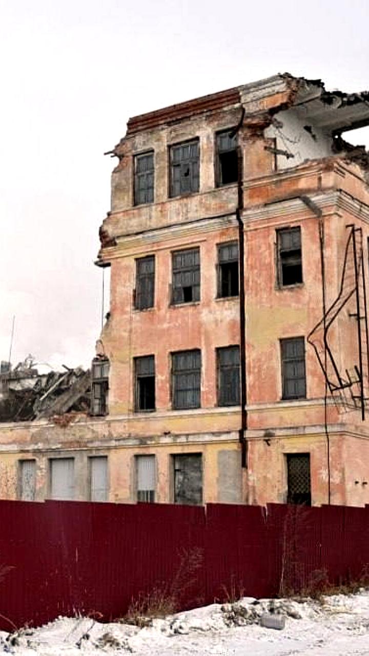 В Хабаровске началась застройка промзон с сносом заброшенных зданий