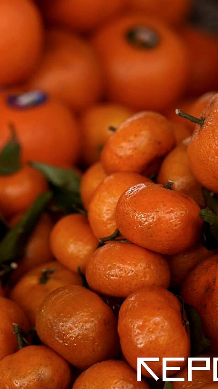 Узбекистан вводит временный запрет на ввоз мандаринов и ананасов из Китая