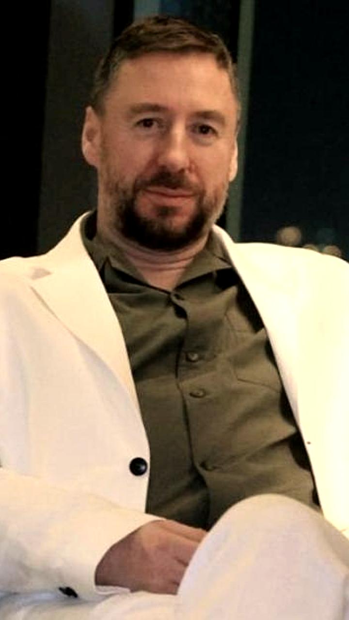 Владислав Бакальчук учредил новую компанию ВБ Ритейл для продажи телекоммуникационного оборудования