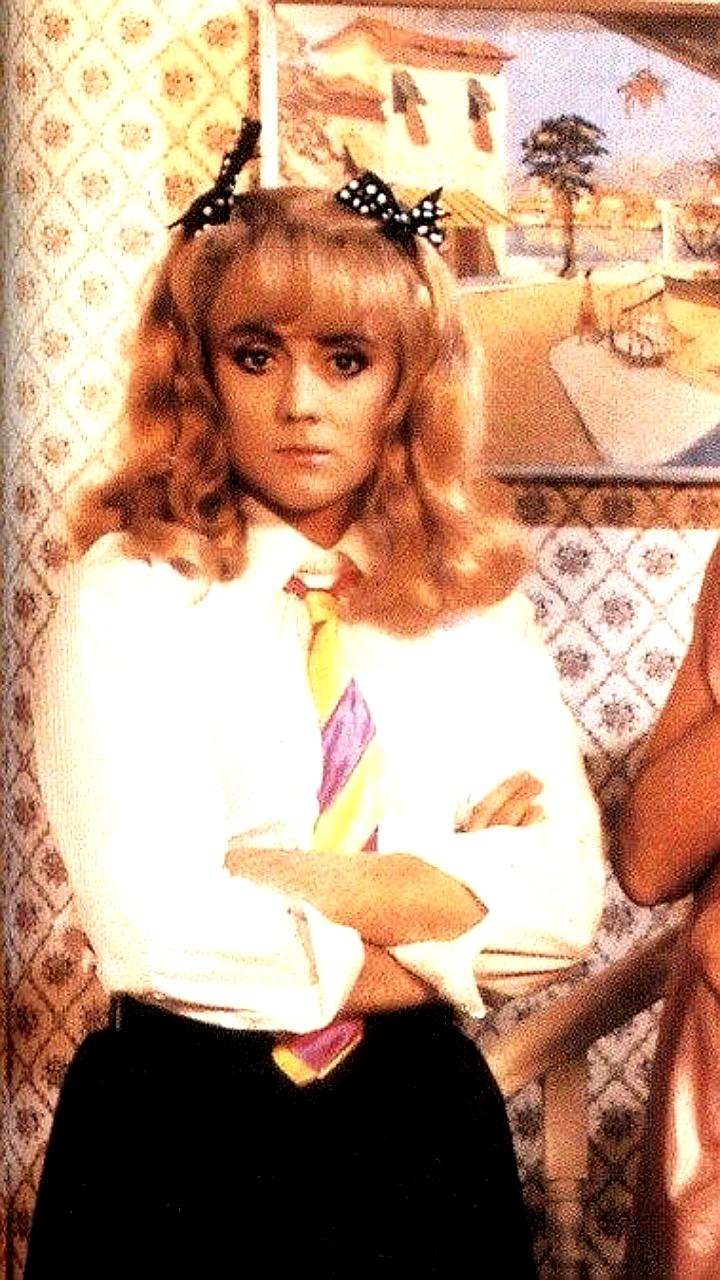 Мосгорсуд подтвердил штраф за публикацию фото участников Queen в женской одежде