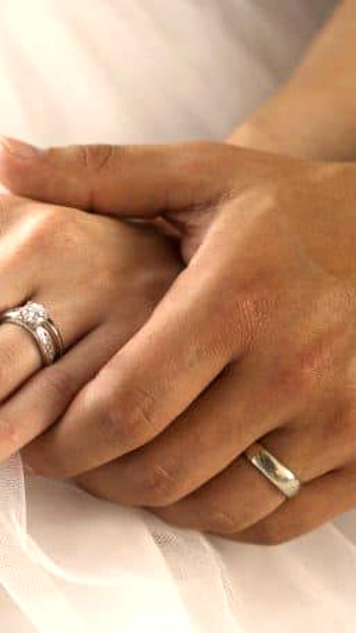 Исследование: Женатые люди достигают на 75% большего успеха в карьере по сравнению с холостяками