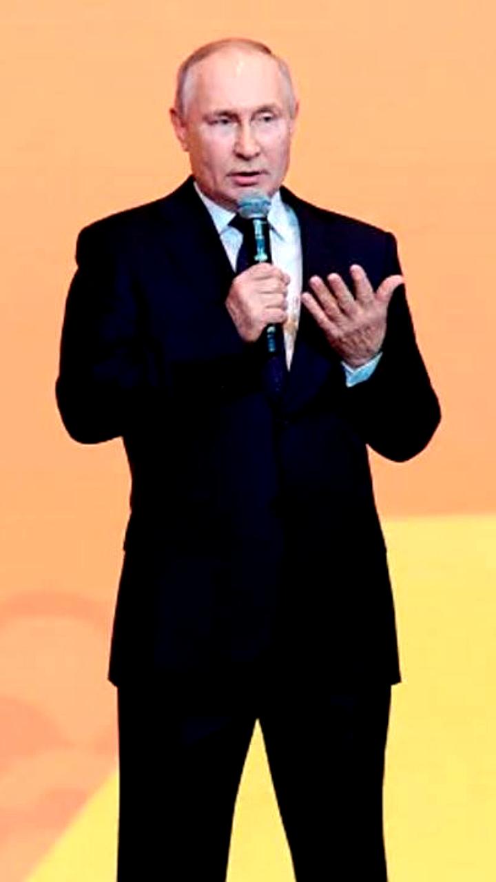 Президент утвердил новые инициативы по гуманитарной помощи и инклюзивному туризму