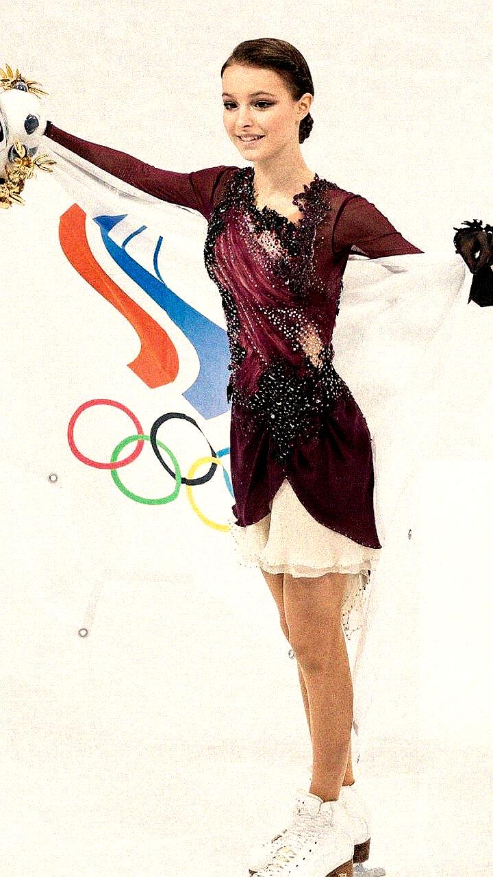 Русский язык станет рабочим на Олимпийских играх в Италии, несмотря на запрет российских флагов