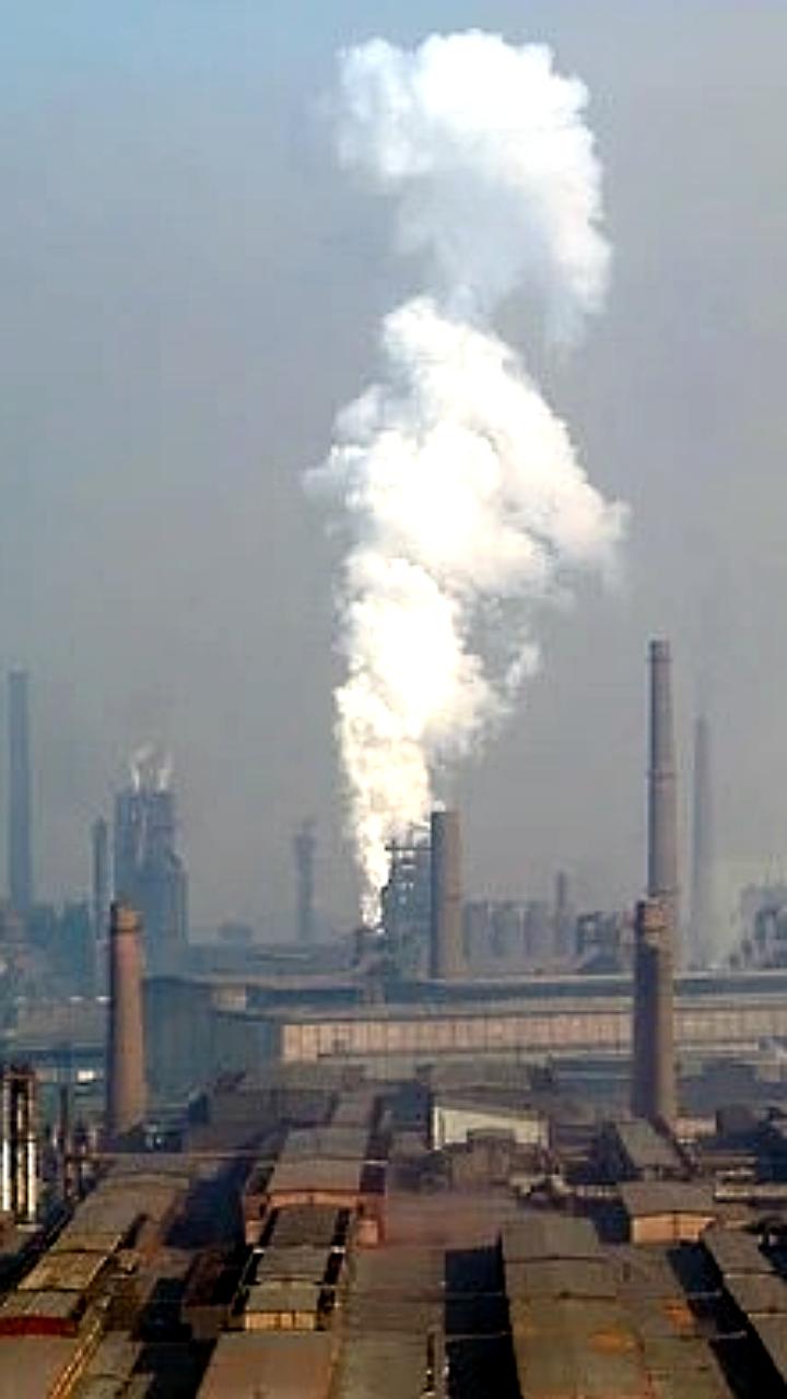 Федеральный проект 'Чистый воздух': 65% предприятий утвердили планы по снижению выбросов к 2026 году