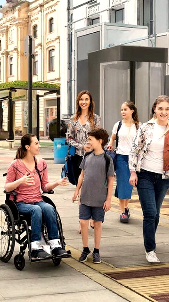 Президент России поручил обеспечить доступность туристических объектов для людей с инвалидностью