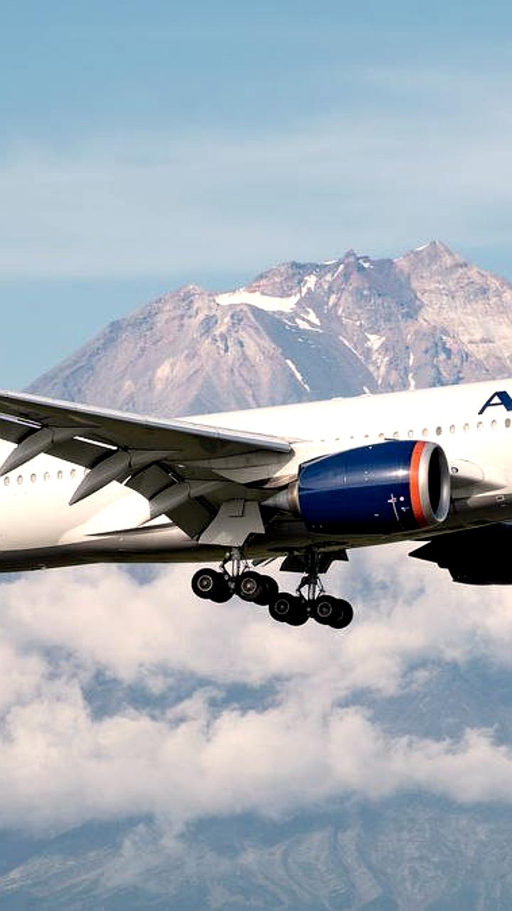 Аэрофлот отчитался о финансовых результатах за 2025 год: выручка выросла на 6,7%, чистая прибыль составила 123 млрд рублей