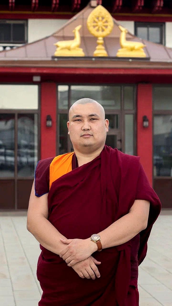 Геше Йонтен назначен в Совет по взаимодействию с религиозными объединениями при Президенте России