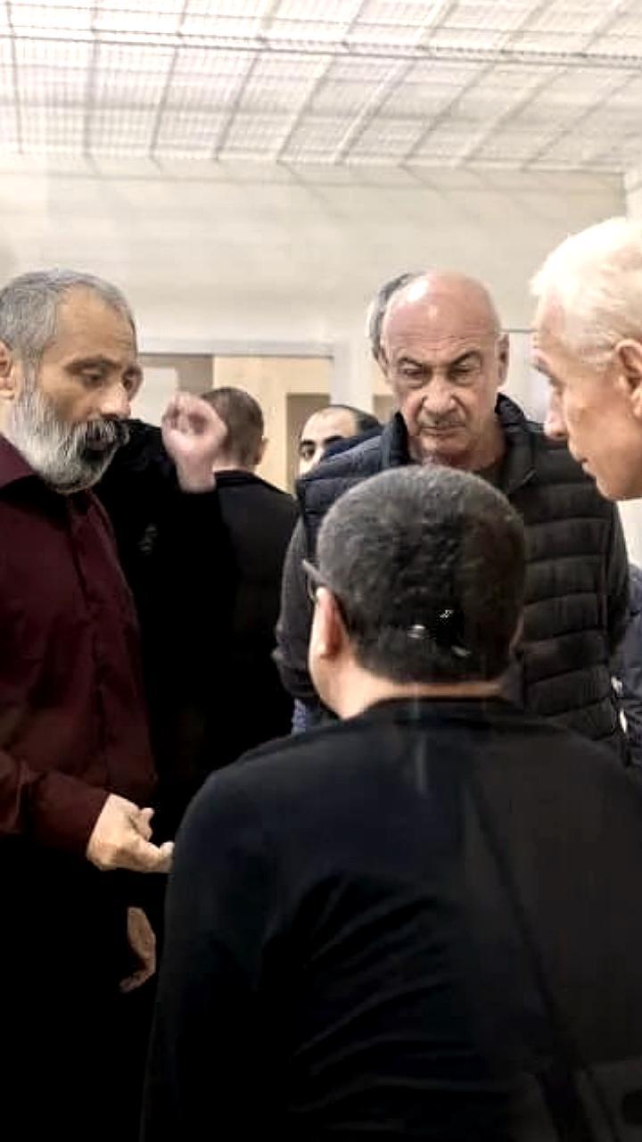 В Баку оглашен приговор по делу армянских граждан за военные преступления