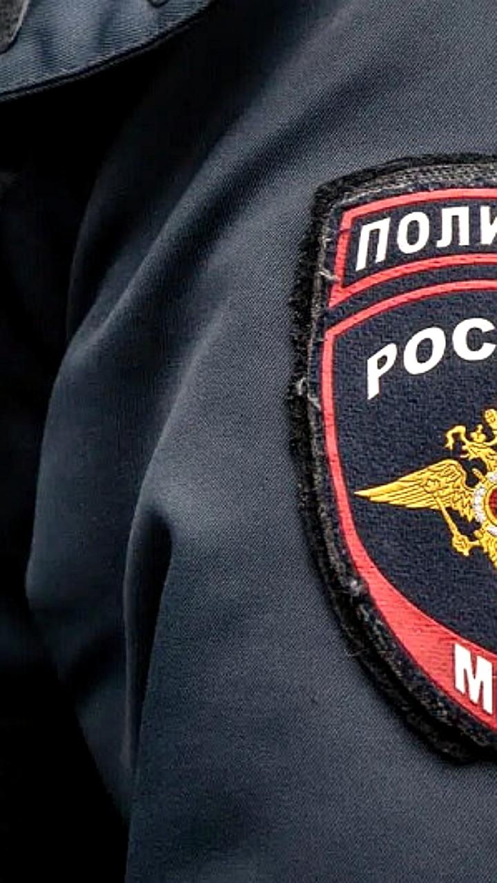 Задержание группы молодых людей за поджог в Ленинградской области и обвинение учителя в диверсии