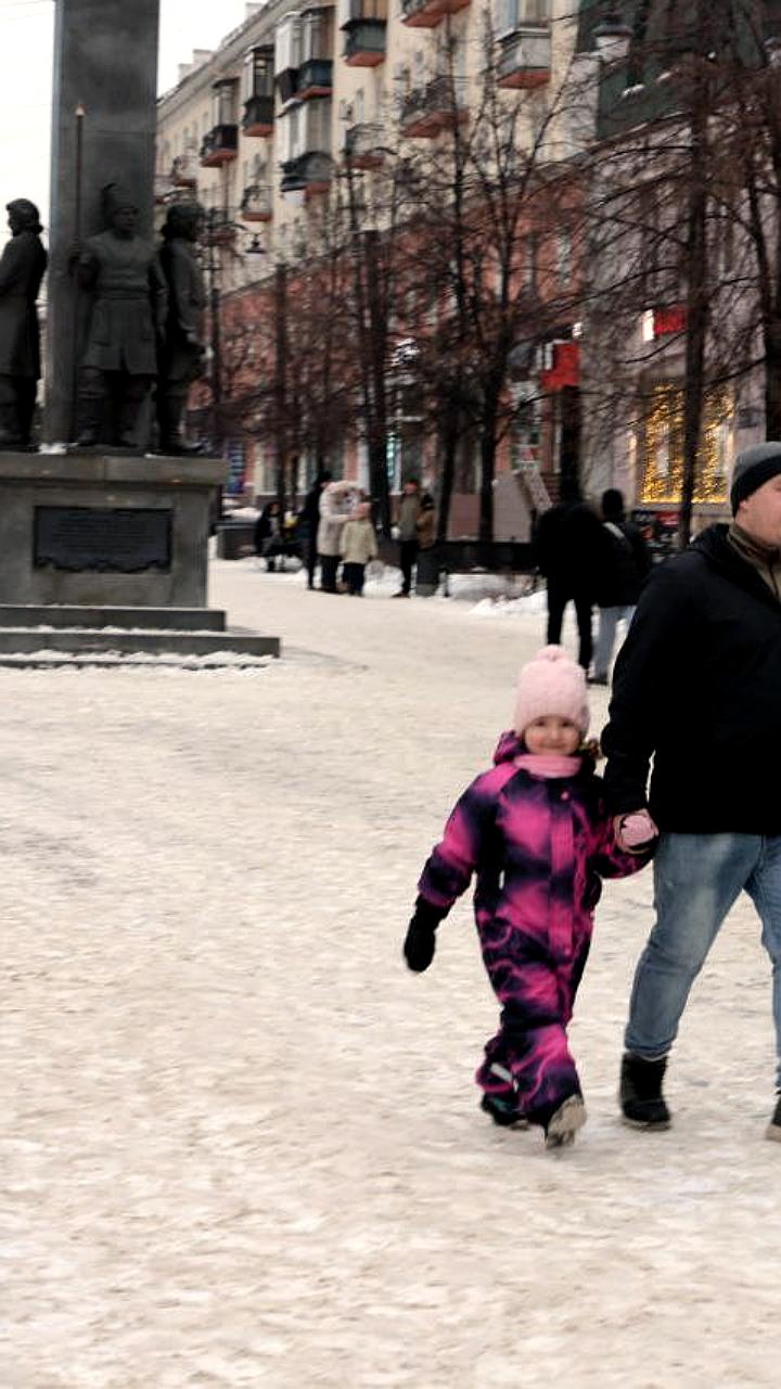 С 2026 года матпомощь при рождении ребенка до 1 млн рублей не будет облагаться налогом