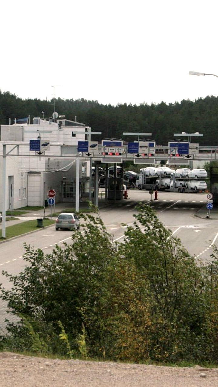 Эстония изменяет режим работы пограничных пунктов с Россией