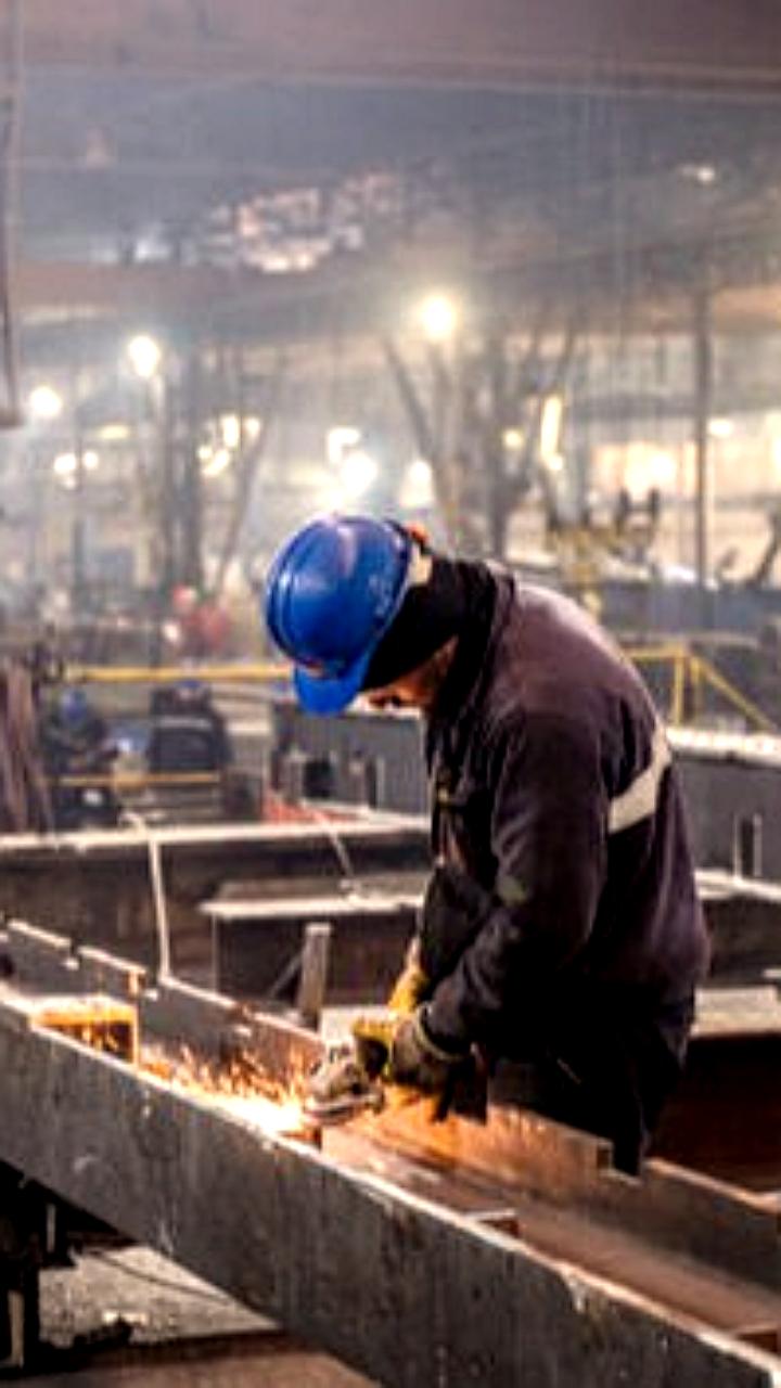 Металлургические компании России сталкиваются с финансовыми рисками и режимом выживания