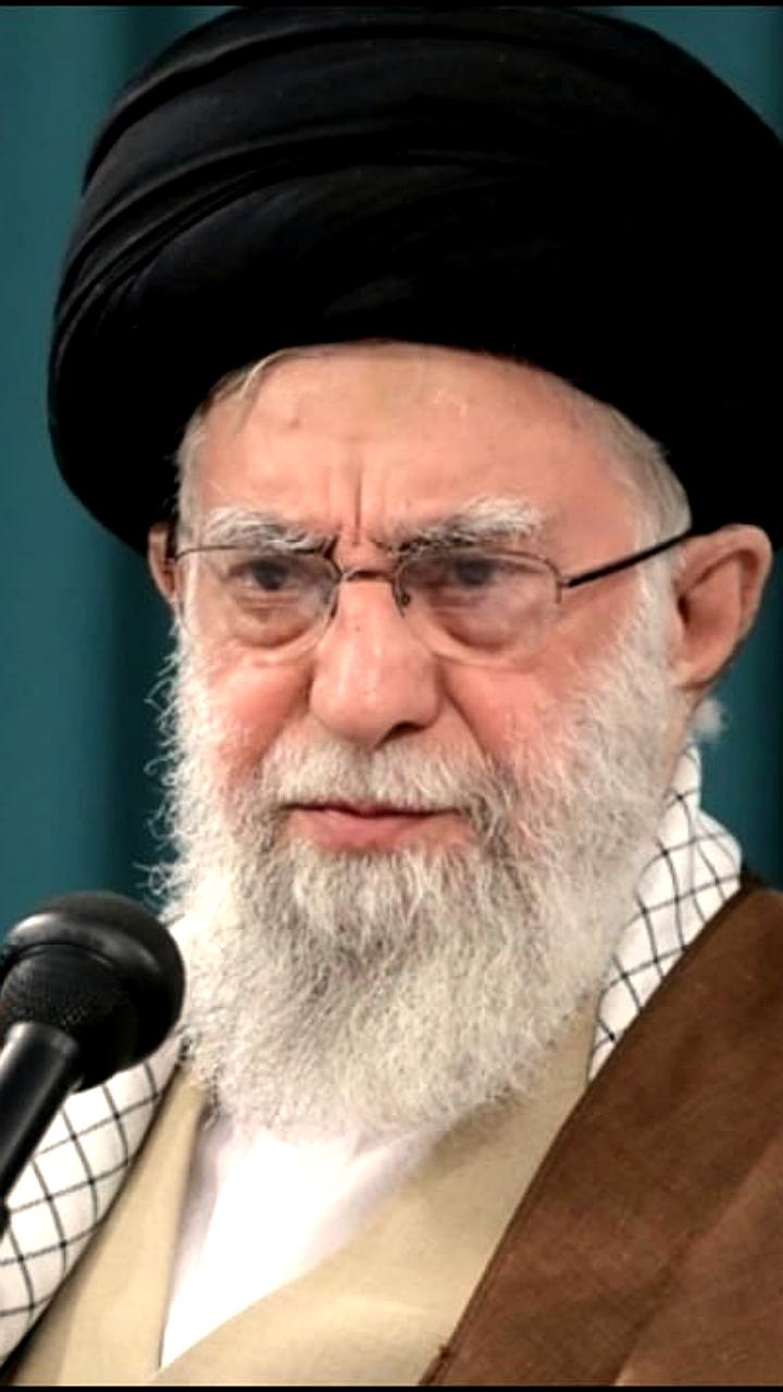 Трамп предупреждает Хаменеи о необходимости беспокойства из-за напряженности с Ираном